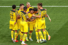 欧冠杯03:00多特蒙德 VS 巴塞罗那